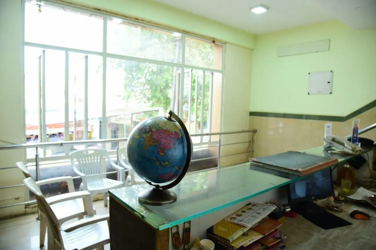 Lodge Sri Nanda Hotel Mysore